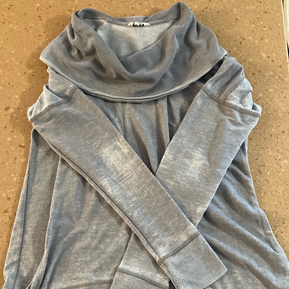 Cowl-neck Lucky brand Loose lounge style shirt. Comfy oversized , light